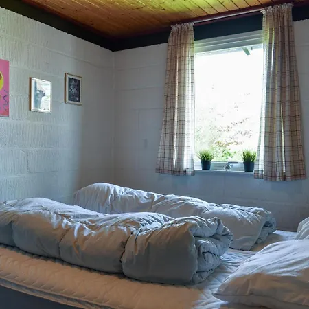 بيت للعطل 2 Bedroom In